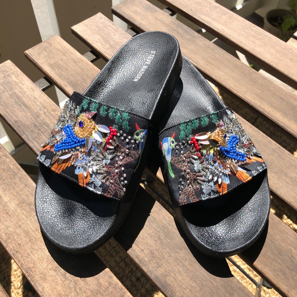 Steve Madden Slides